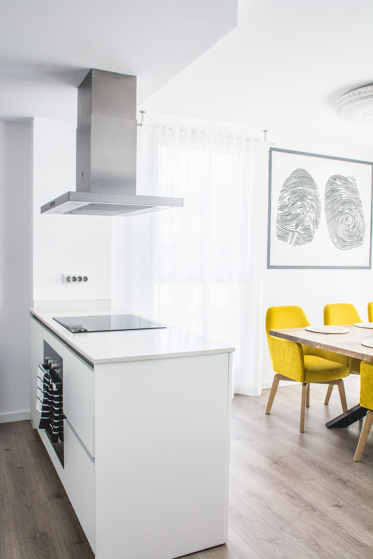 Se vende Apartamento Planta Media de 2 dormitorios en Costa Del Sol, Málaga, España