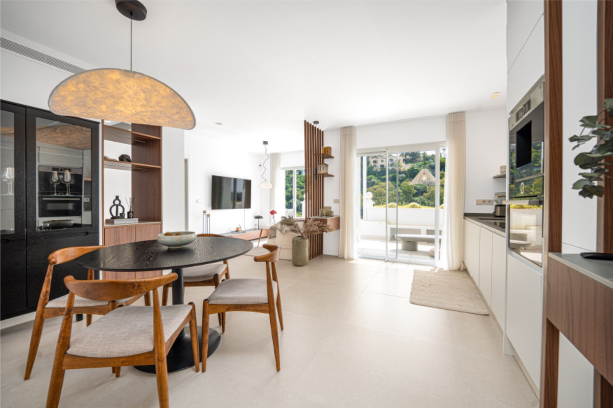 Se vende Apartamento Planta Media de 2 dormitorios en Costa Del Sol, Málaga, España