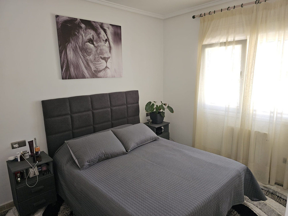Se vende Villa - Chalet de 3 dormitorios en Costa Blanca, Alicante, España