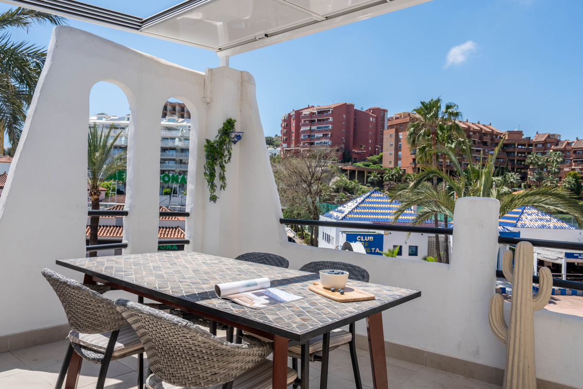 Se vende Ático de 2 dormitorios en Costa Del Sol, Málaga, España