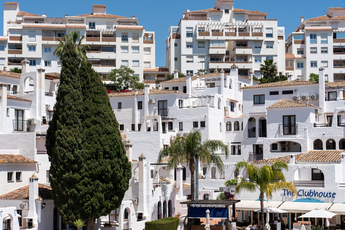 Se vende Ático de 2 dormitorios en Costa Del Sol, Málaga, España