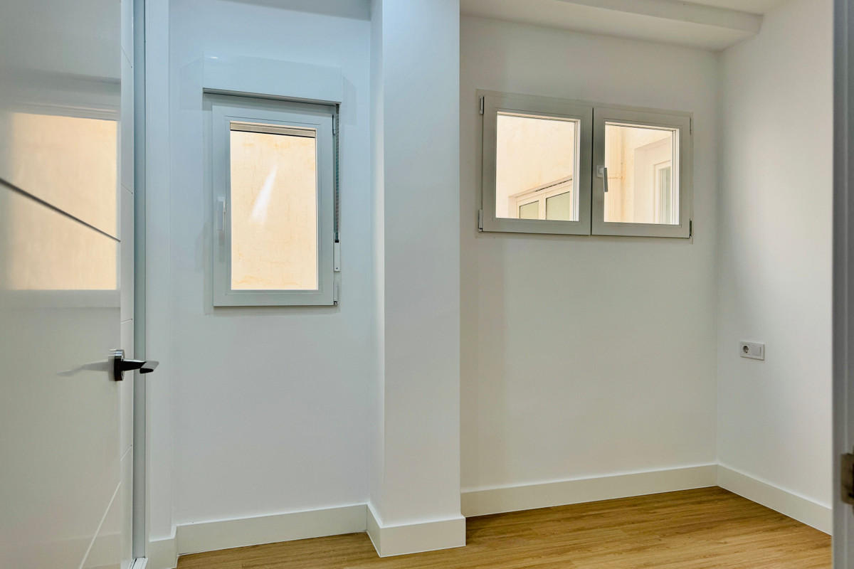 3 Bed Apartment for sale in Málaga Costa Del Sol, Málaga, Spain