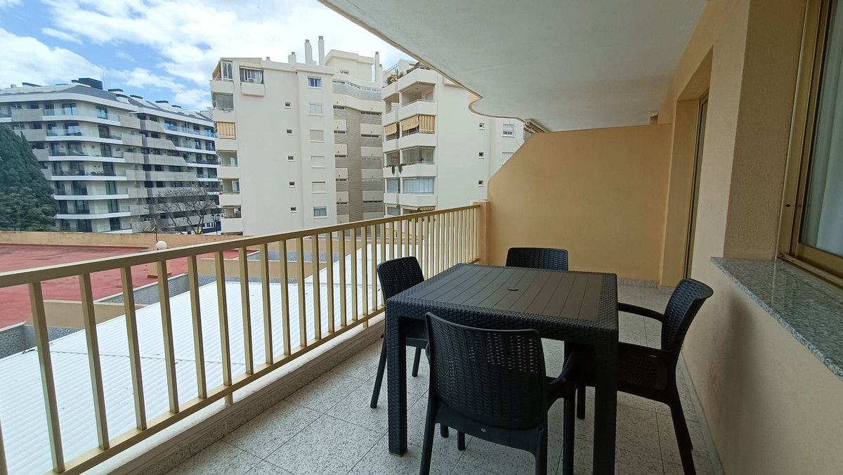 Se vende Apartamento Planta Media de 1 dormitorios en Costa Del Sol, Málaga, España