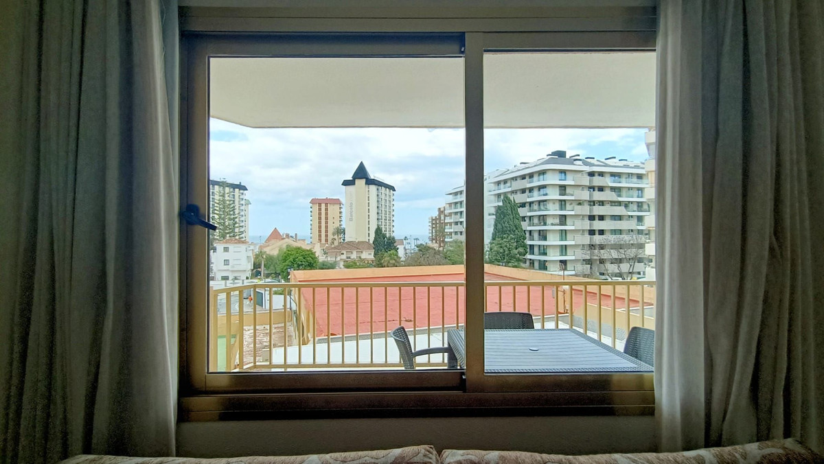 Se vende Apartamento Planta Media de 1 dormitorios en Costa Del Sol, Málaga, España