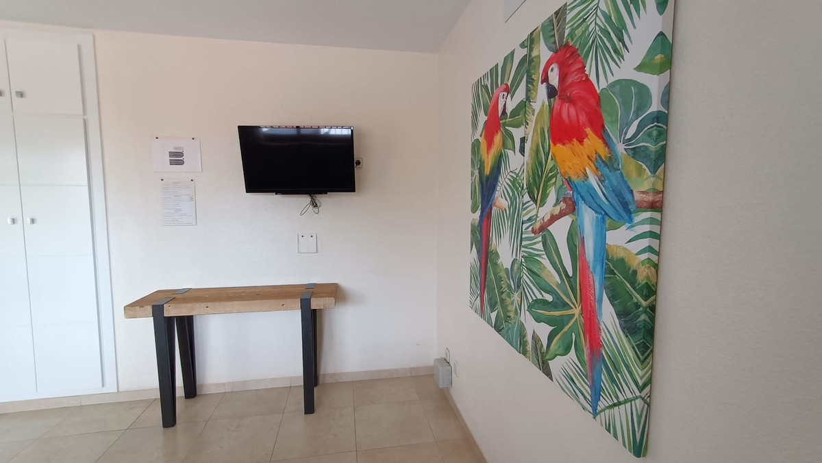 Se vende Apartamento Planta Media de 1 dormitorios en Costa Del Sol, Málaga, España