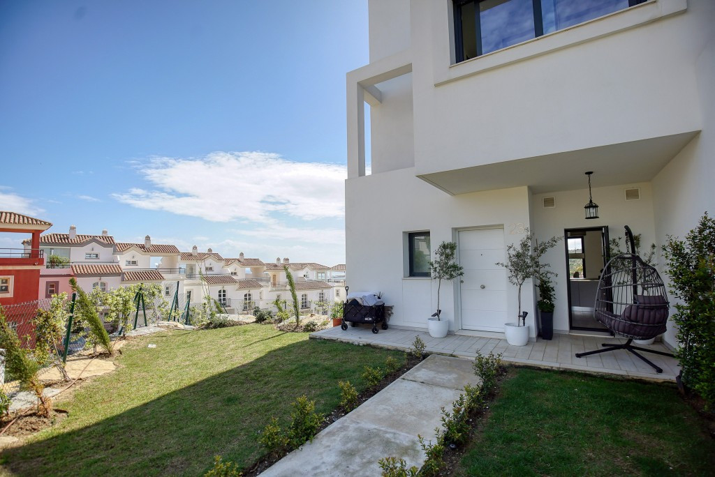 3 Bed Townhouse for sale in Manilva Costa Del Sol, Málaga, Spain