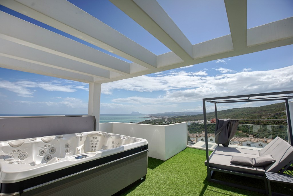 3 Bed Townhouse for sale in Manilva Costa Del Sol, Málaga, Spain
