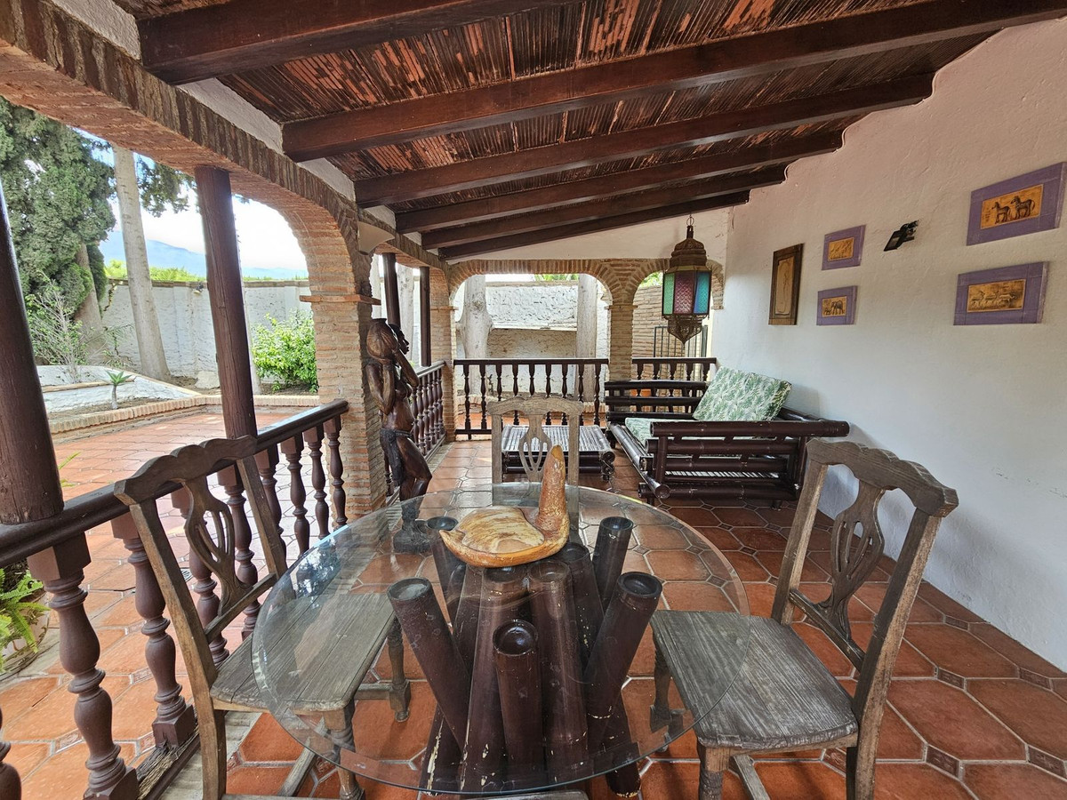 5 Bed Townhouse for sale in Alhaurín De La Torre Costa Del Sol, Málaga, Spain
