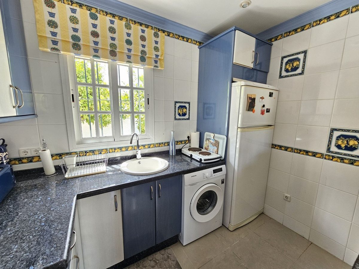 5 Bed Townhouse for sale in Alhaurín De La Torre Costa Del Sol, Málaga, Spain