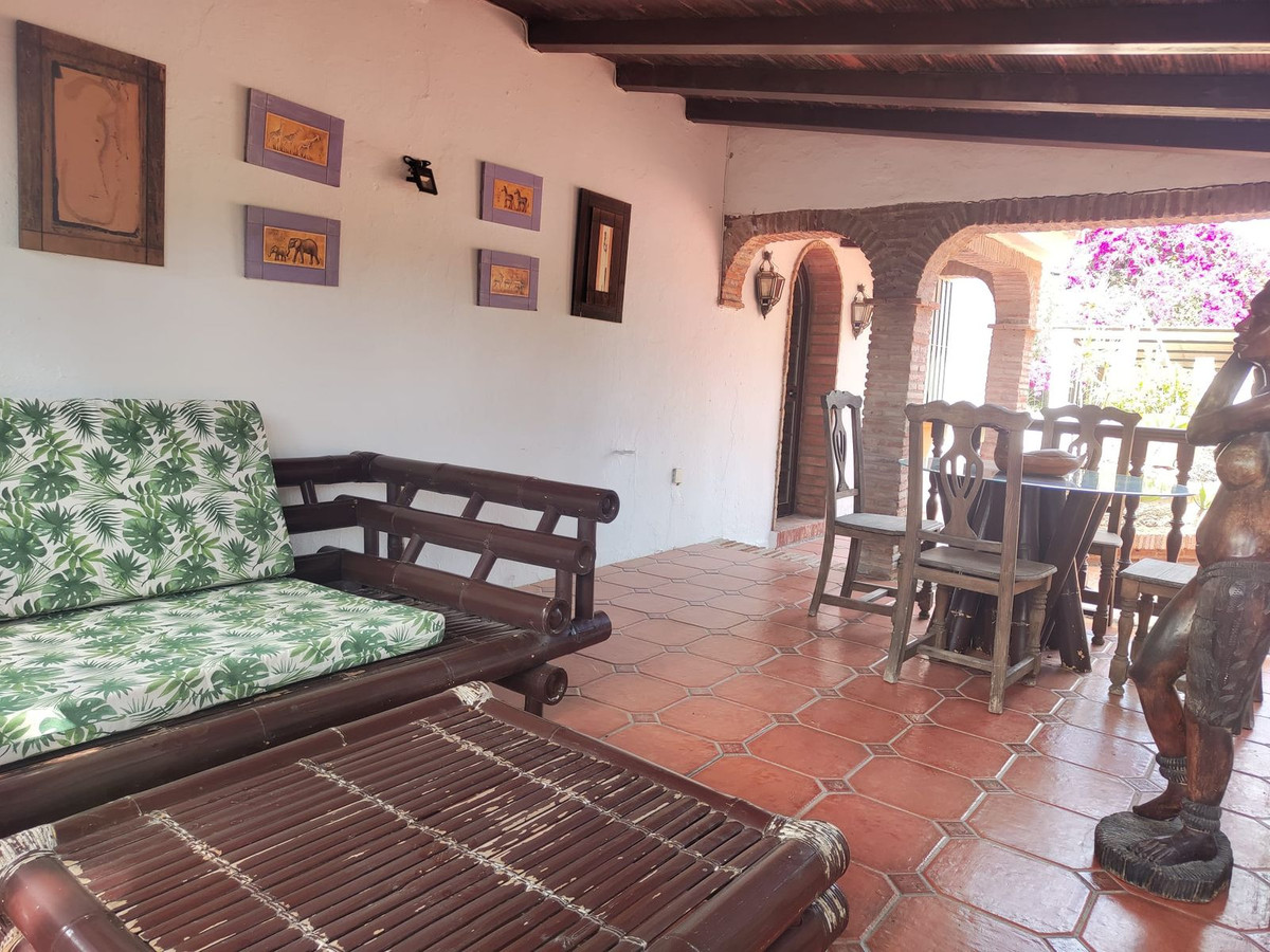 5 Bed Townhouse for sale in Alhaurín De La Torre Costa Del Sol, Málaga, Spain
