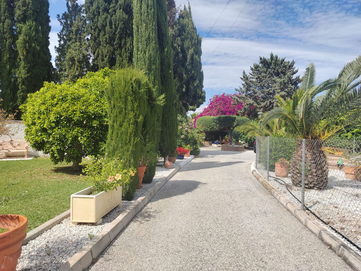 5 Bed Townhouse for sale in Alhaurín De La Torre Costa Del Sol, Málaga, Spain