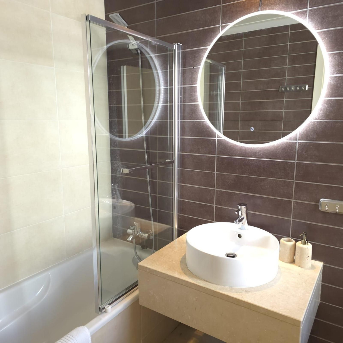 2 Bed Apartment for sale in Valle Romano Costa Del Sol, Málaga, Spain