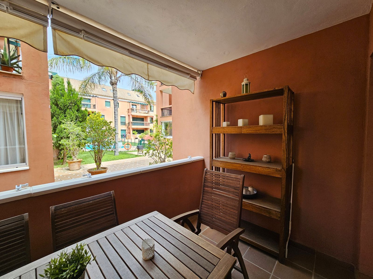 Se vende Apartamento Planta Baja de 2 dormitorios en Costa Del Sol, Málaga, España