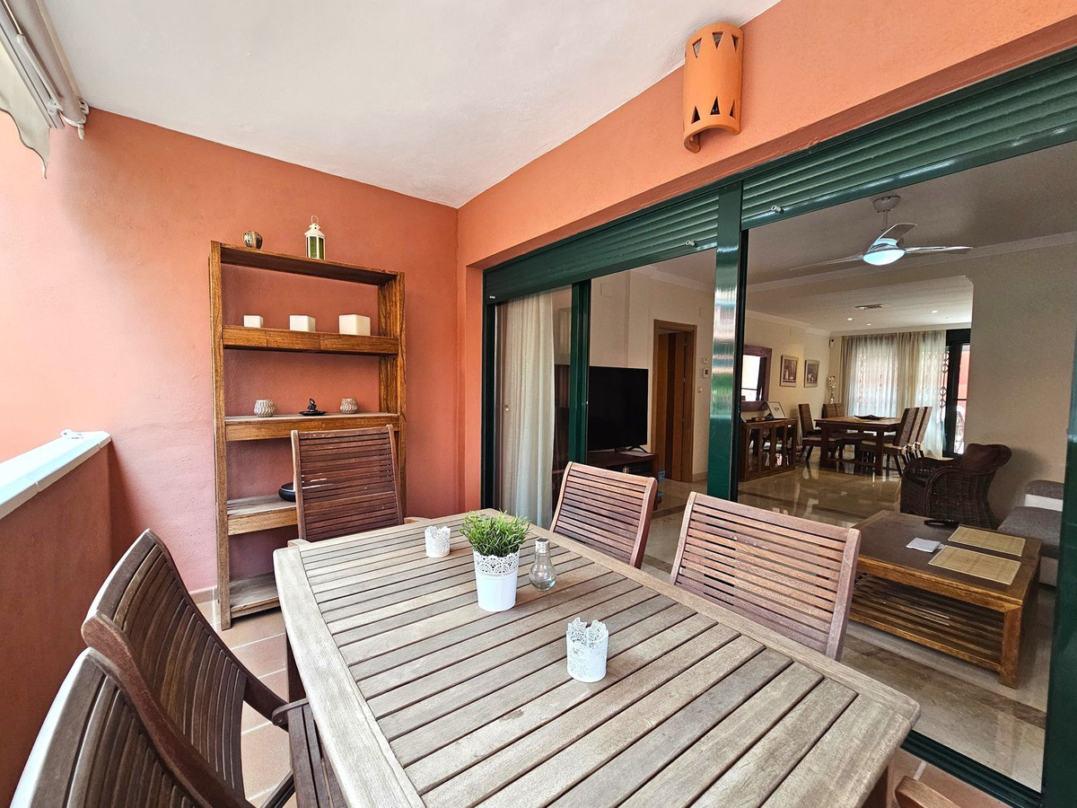 Se vende Apartamento Planta Baja de 2 dormitorios en Costa Del Sol, Málaga, España