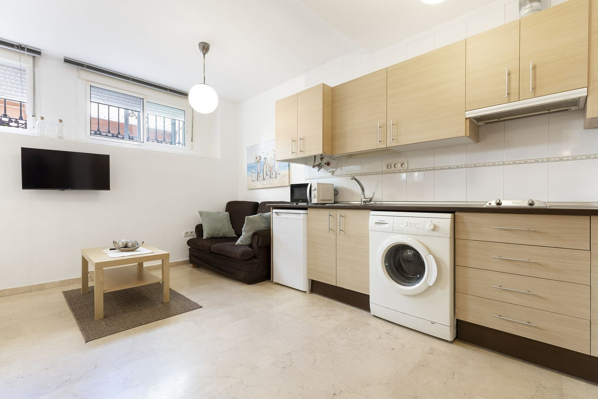 Se vende Estudio en Planta Baja de 1 dormitorios en Málaga Ciudad, Málaga, España