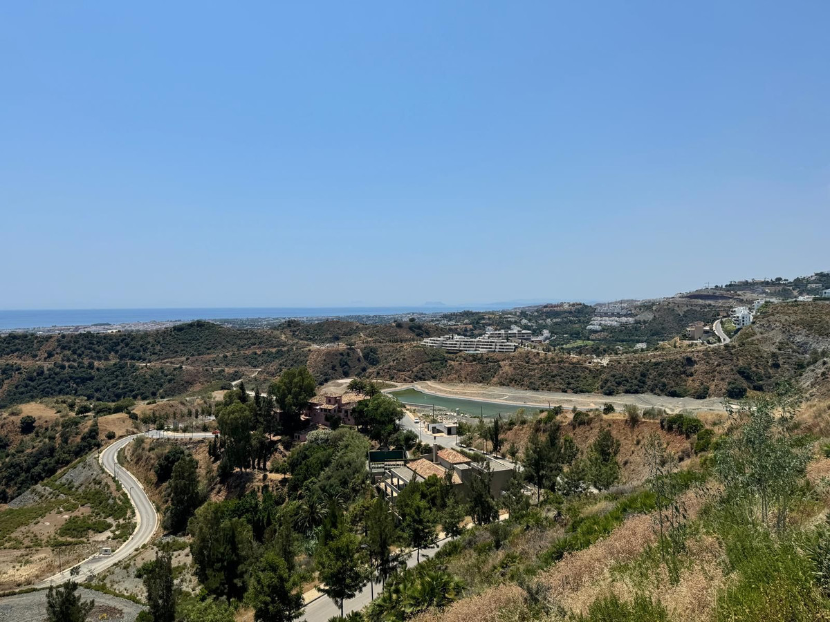 Plots for sale in La Quinta Costa Del Sol, Málaga, Spain