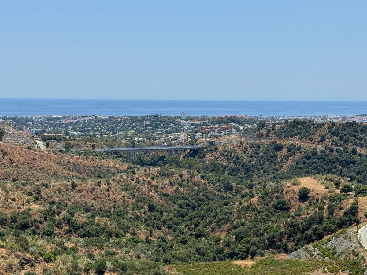 Plots for sale in La Quinta Costa Del Sol, Málaga, Spain