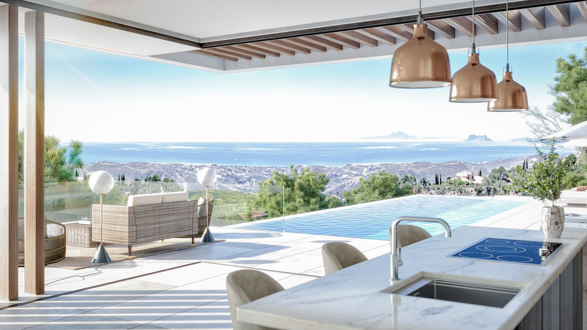 Plots for sale in La Quinta Costa Del Sol, Málaga, Spain