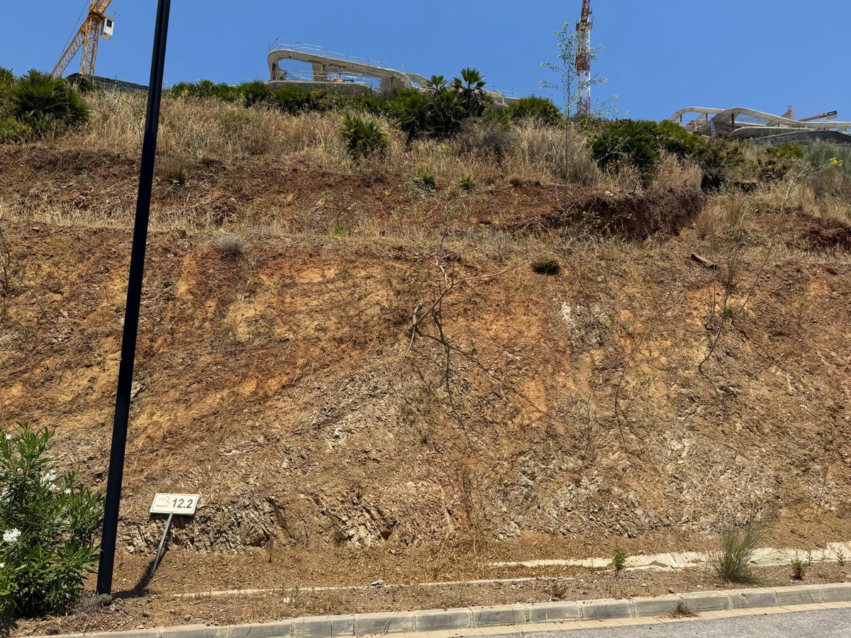 Plots for sale in La Quinta Costa Del Sol, Málaga, Spain