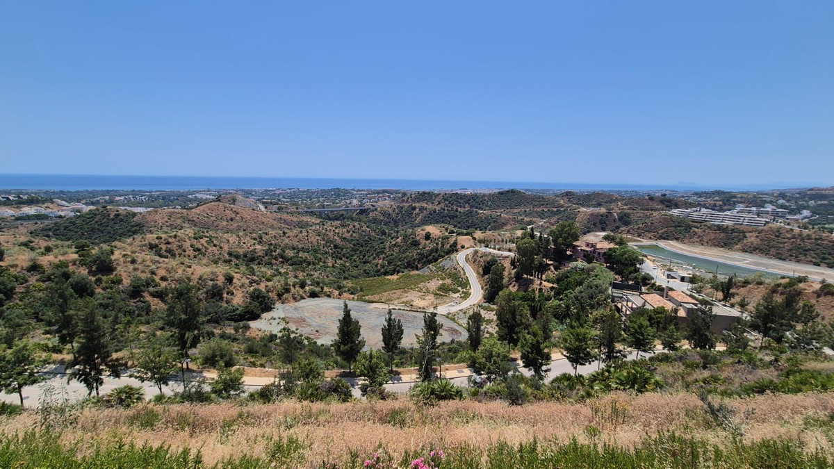 Plots for sale in La Quinta Costa Del Sol, Málaga, Spain