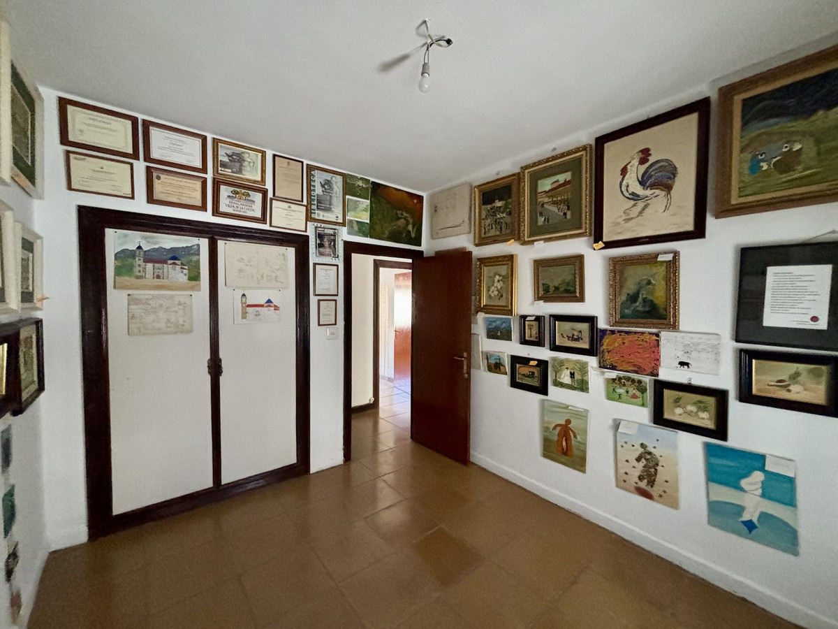 9 Bed Apartment for sale in Málaga Centro Costa Del Sol, Málaga, Spain