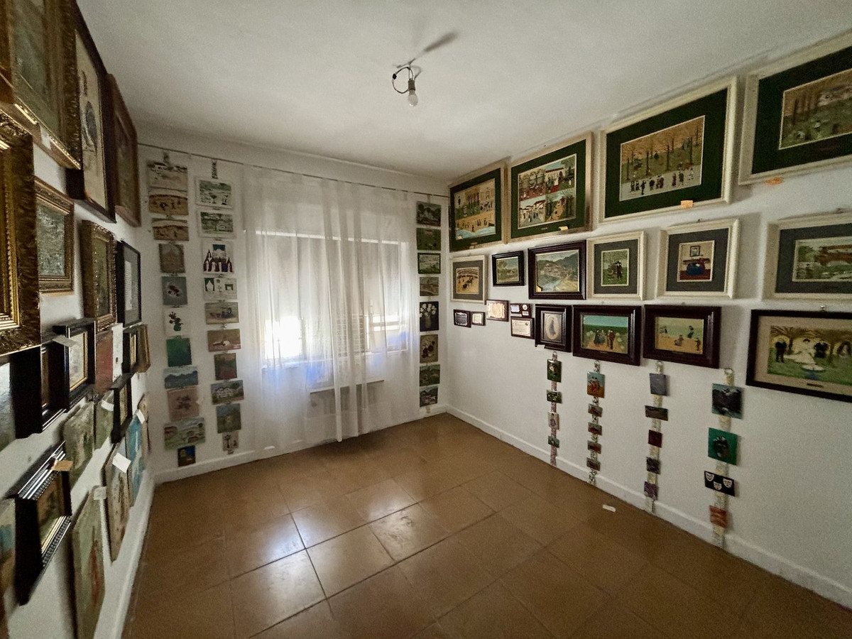 9 Bed Apartment for sale in Málaga Centro Costa Del Sol, Málaga, Spain
