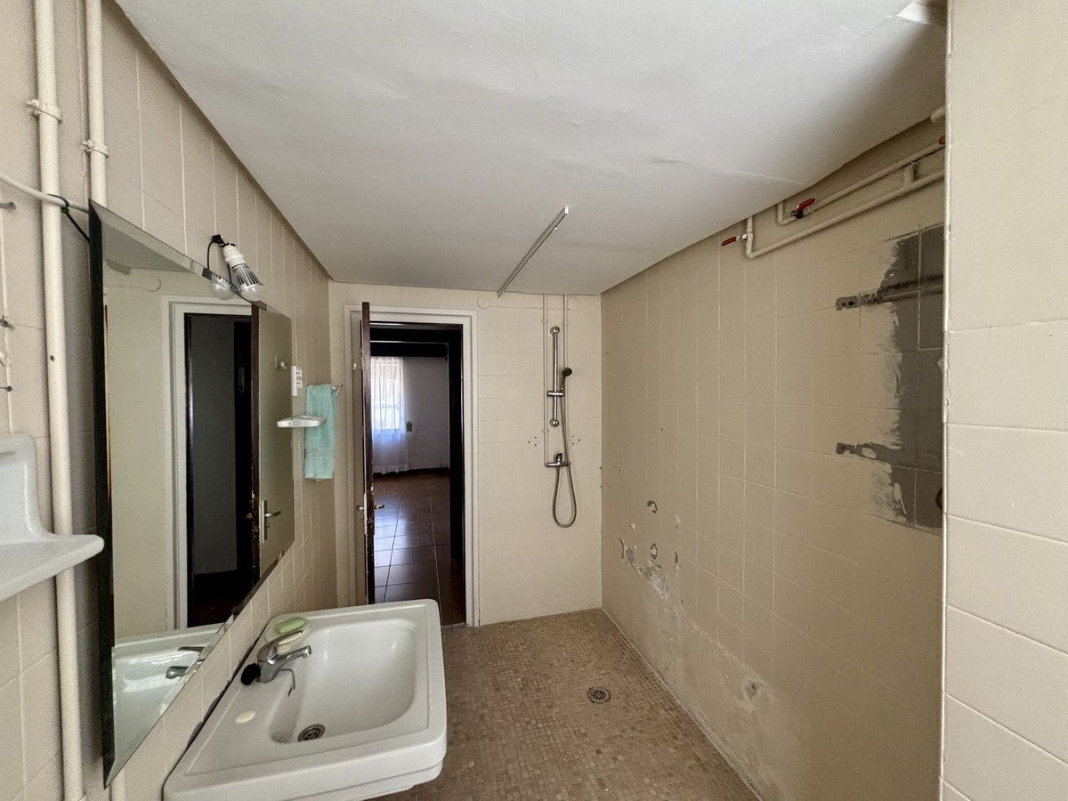 9 Bed Apartment for sale in Málaga Centro Costa Del Sol, Málaga, Spain
