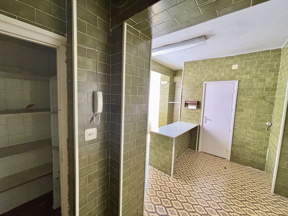 9 Bed Apartment for sale in Málaga Centro Costa Del Sol, Málaga, Spain