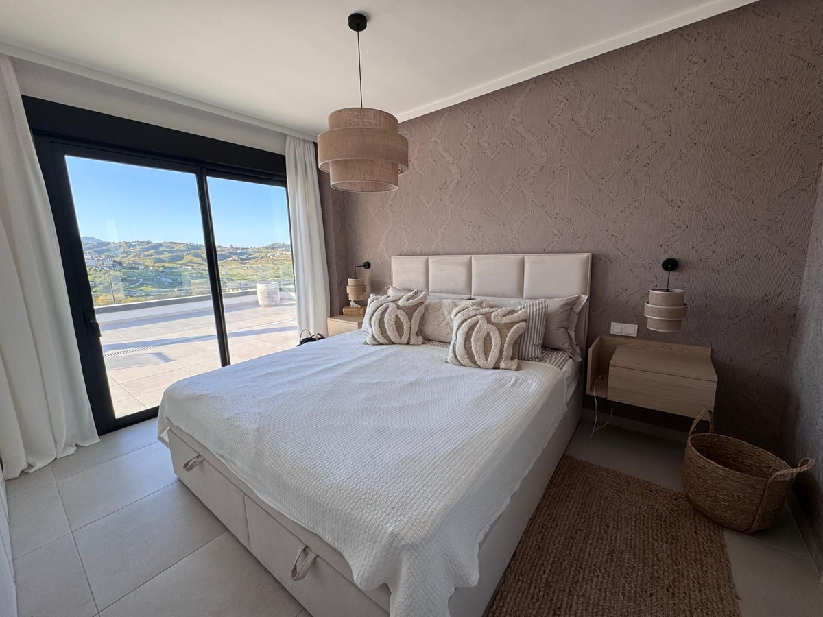 2 Bed Apartment for sale in La Cala De Mijas Costa Del Sol, Málaga, Spain