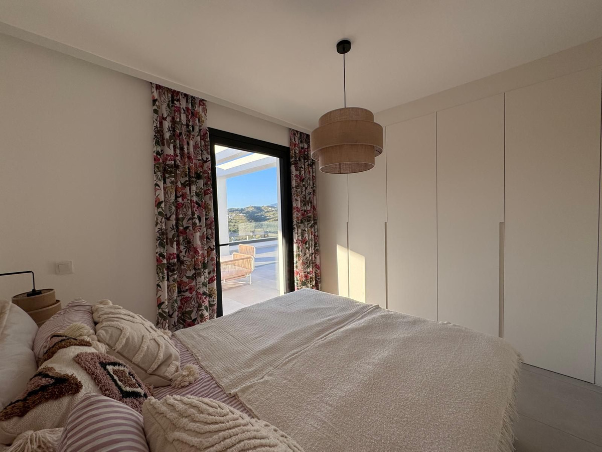 2 Bed Apartment for sale in La Cala De Mijas Costa Del Sol, Málaga, Spain