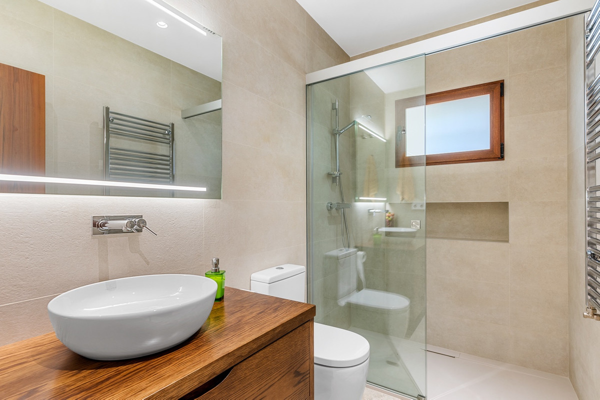 5 Bed Townhouse for sale in Elche Costa Blanca, Alicante, Spain