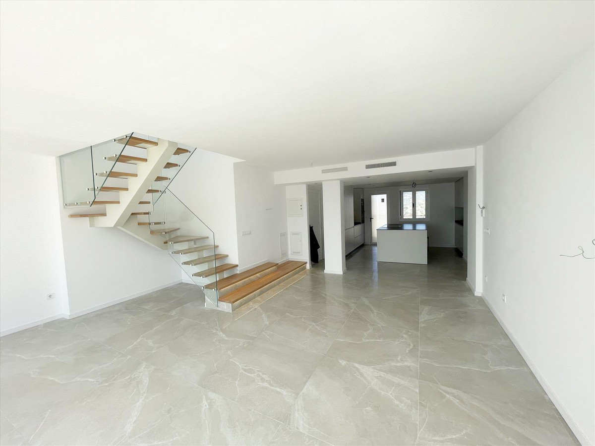 3 Bed Apartment for sale in Calpe Costa Blanca, Alicante, Spain