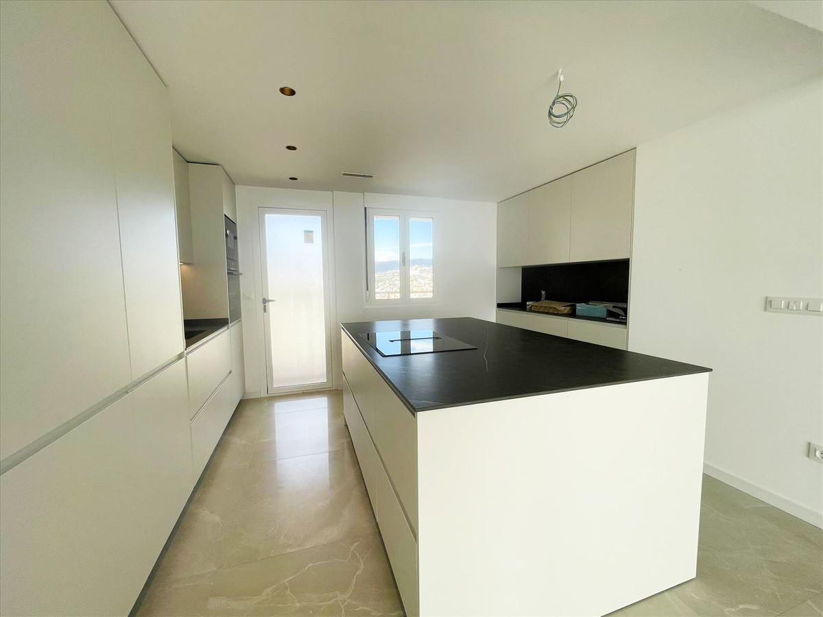 3 Bed Apartment for sale in Calpe Costa Blanca, Alicante, Spain