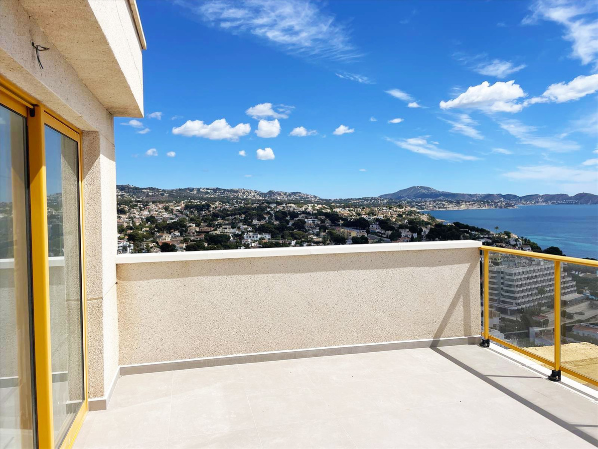 3 Bed Apartment for sale in Calpe Costa Blanca, Alicante, Spain