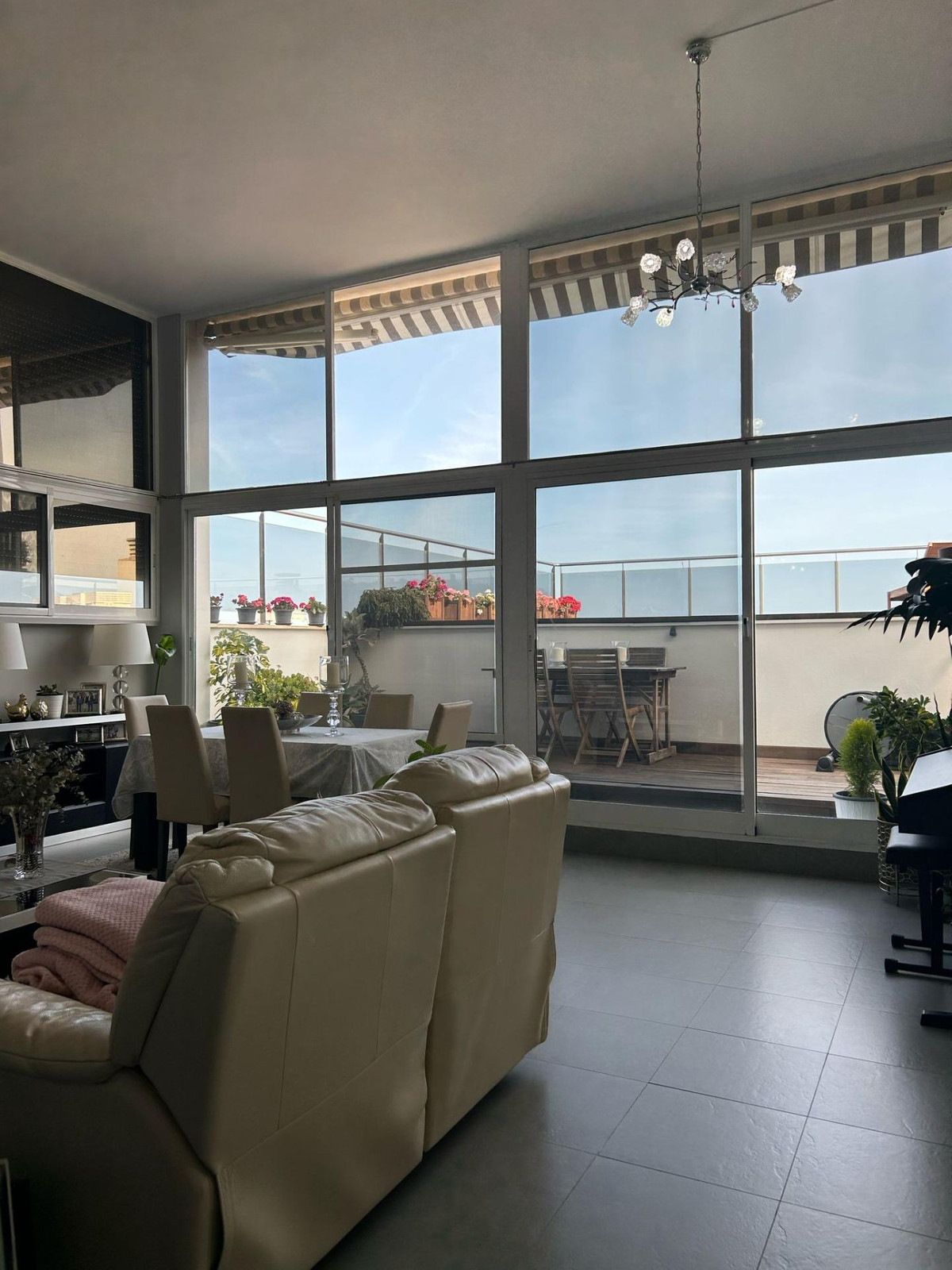 Se vende Ático de 3 dormitorios en Costa Blanca, Alicante, España