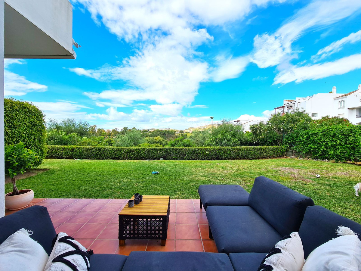 3 Bed Apartment for sale in Benahavís Costa Del Sol, Málaga, Spain