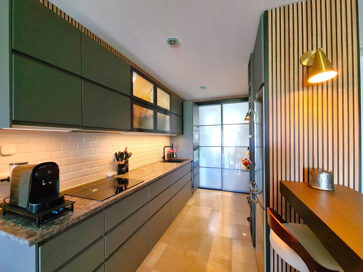 3 Bed Apartment for sale in Benahavís Costa Del Sol, Málaga, Spain