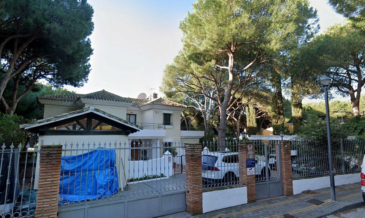 3 Bed Townhouse for sale in Marbella Costa Del Sol, Málaga, Spain