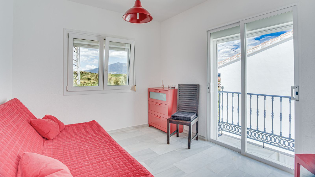 Se vende Apartamento Planta Media de 2 dormitorios en Costa Del Sol, Málaga, España