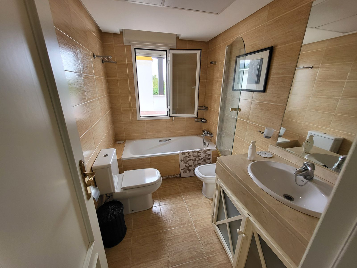 Se vende Ático de 2 dormitorios en Costa Del Sol, Málaga, España