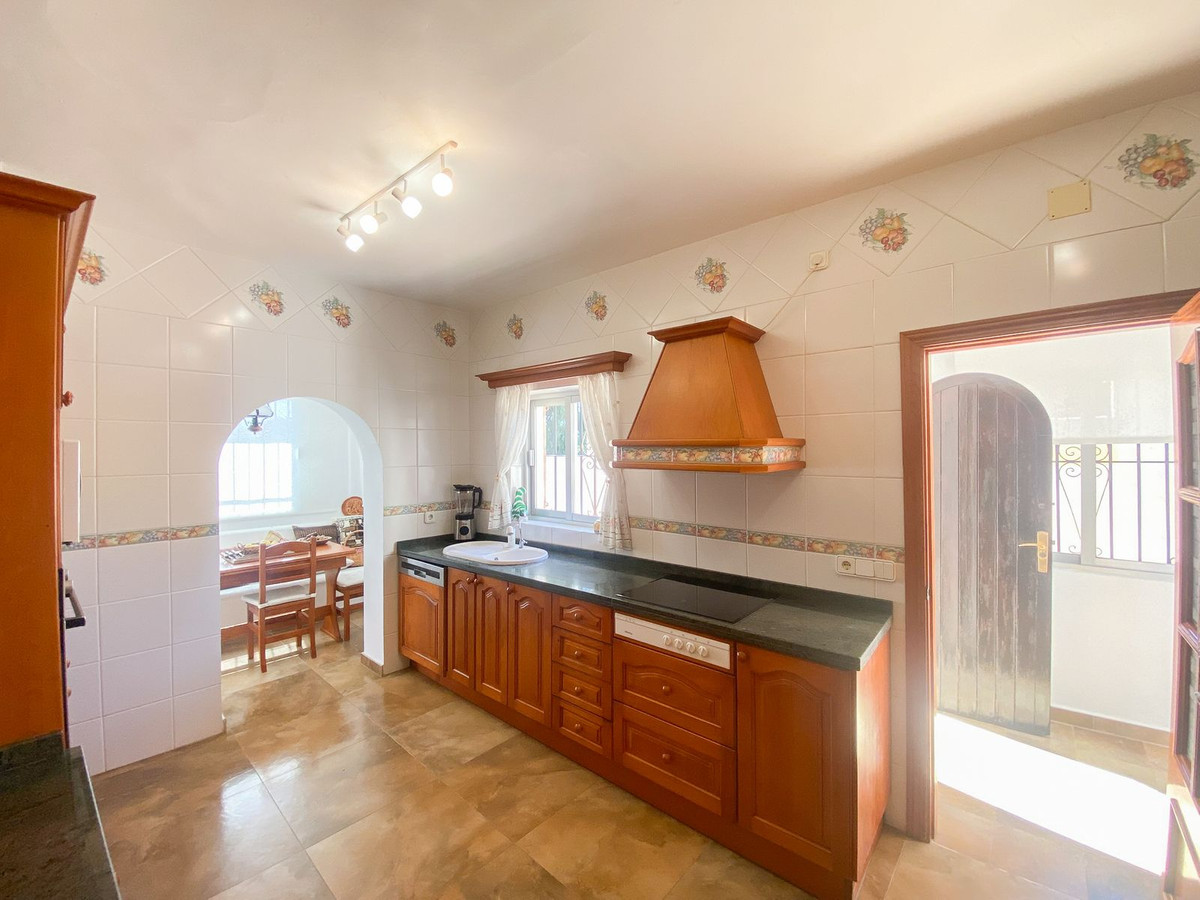 3 Bed Townhouse for sale in Guadalmina Alta Costa Del Sol, Málaga, Spain