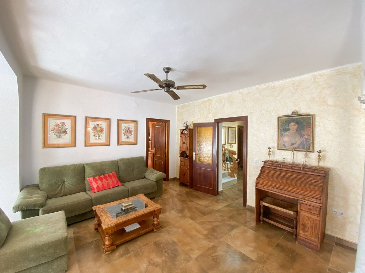 3 Bed Townhouse for sale in Guadalmina Alta Costa Del Sol, Málaga, Spain