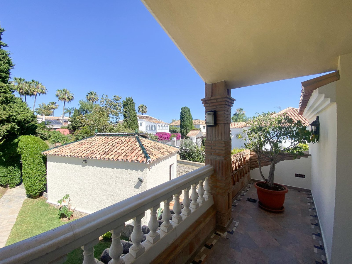 3 Bed Townhouse for sale in Guadalmina Alta Costa Del Sol, Málaga, Spain