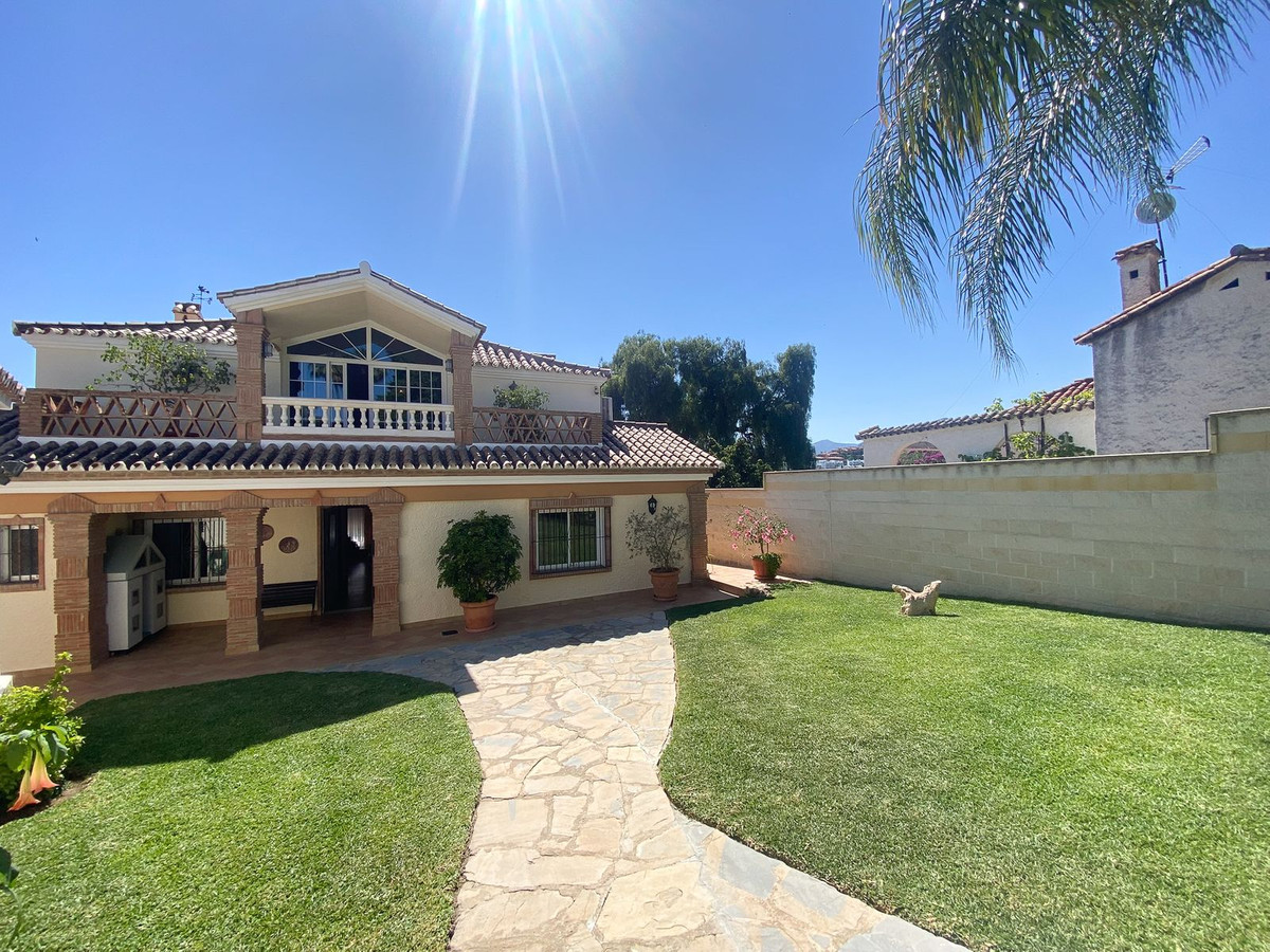 3 Bed Townhouse for sale in Guadalmina Alta Costa Del Sol, Málaga, Spain
