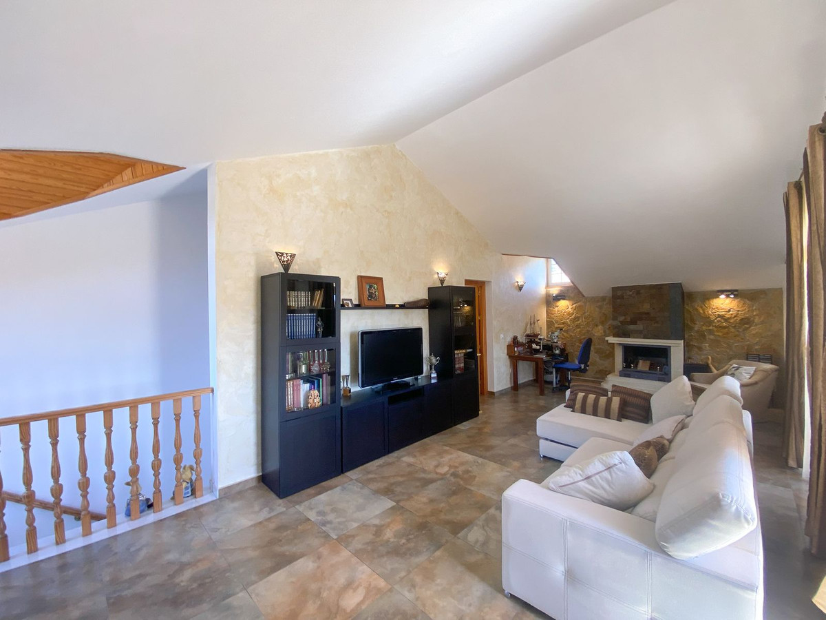 3 Bed Townhouse for sale in Guadalmina Alta Costa Del Sol, Málaga, Spain
