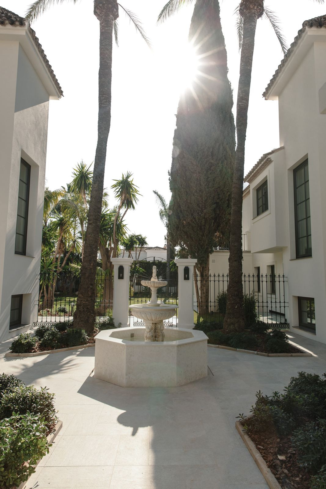 Se vende Villa - Chalet de 6 dormitorios en Costa Del Sol, Málaga, España