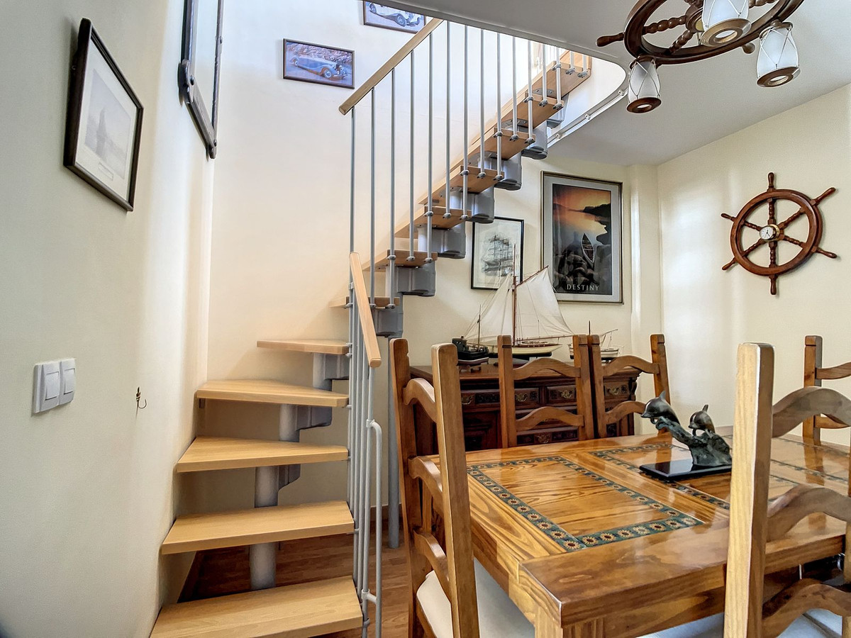 Se vende Finca - Cortijo de 4 dormitorios en Costa Del Sol East, Málaga, España