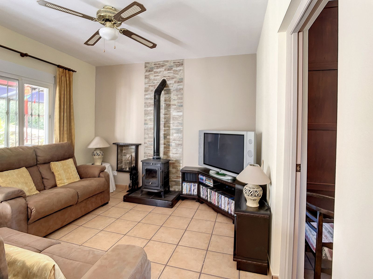 Se vende Finca - Cortijo de 4 dormitorios en Costa Del Sol East, Málaga, España