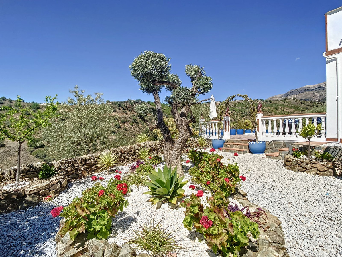 Se vende Finca - Cortijo de 4 dormitorios en Costa Del Sol East, Málaga, España