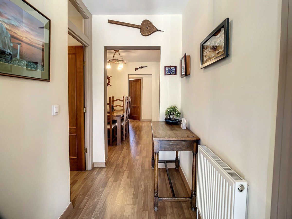 Se vende Finca - Cortijo de 4 dormitorios en Costa Del Sol East, Málaga, España